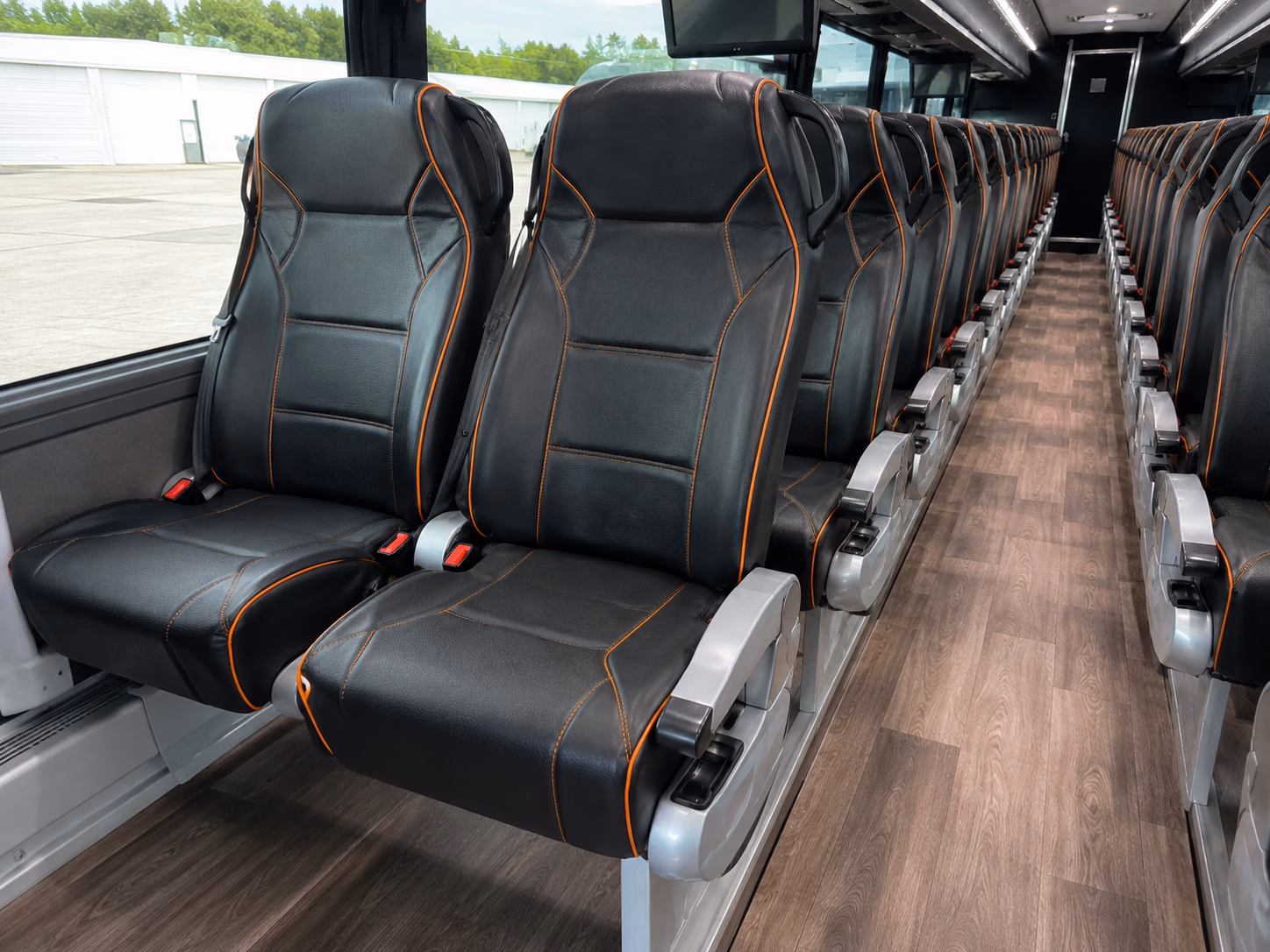 private charter buses for layovers in allentown